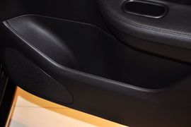 2012款标致307两厢1.6L手自一体舒适版到店实拍