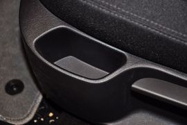 2012款标致307两厢1.6L手自一体舒适版到店实拍