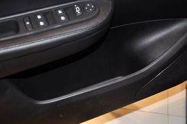 2012款标致307两厢1.6L手自一体舒适版到店实拍