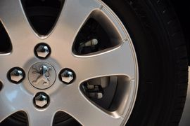 2012款标致307两厢1.6L手自一体舒适版到店实拍