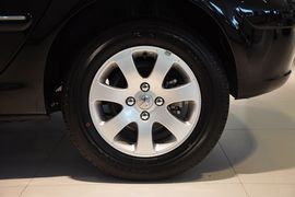 2012款标致307两厢1.6L手自一体舒适版到店实拍