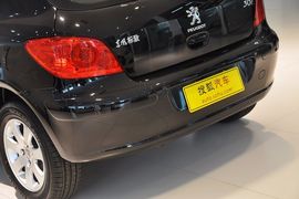 2012款标致307两厢1.6L手自一体舒适版到店实拍