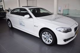 2013款宝马525Li领先型到店实拍