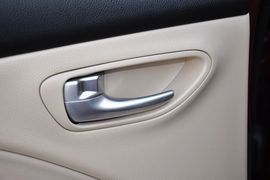 2012款菲亚特菲翔1.4T自动尊享版到店实拍