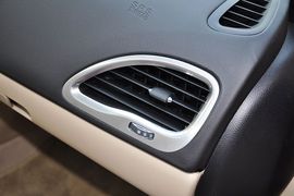 2012款菲亚特菲翔1.4T自动尊享版到店实拍