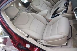 2012款菲亚特菲翔1.4T自动尊享版到店实拍