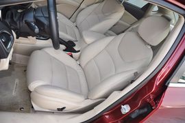 2012款菲亚特菲翔1.4T自动尊享版到店实拍