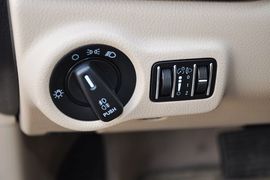 2012款菲亚特菲翔1.4T自动尊享版到店实拍