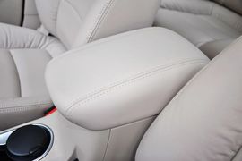 2012款菲亚特菲翔1.4T自动尊享版到店实拍