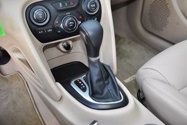 2012款菲亚特菲翔1.4T自动尊享版到店实拍