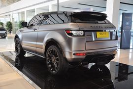 路虎揽胜极光Victoria