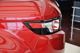 2013款路虎揽胜极光5门耀致版