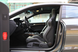 2012款奥迪RS5