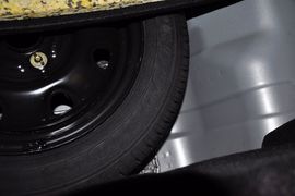 2012款长安奔奔mini