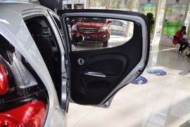 2012款长安奔奔mini