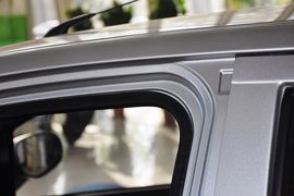 2012款长安奔奔mini