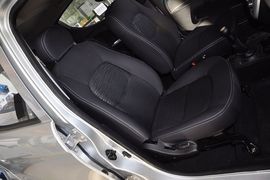 2012款长安奔奔mini