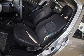 2012款长安奔奔mini