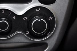 2012款长安奔奔mini