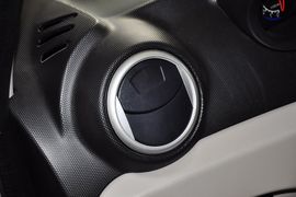 2012款长安奔奔mini