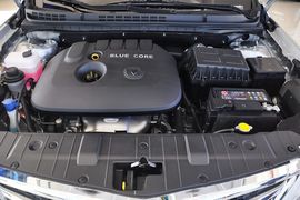 2012款长安逸动1.6L手动豪华型