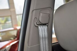 2012款长安逸动1.6L手动豪华型