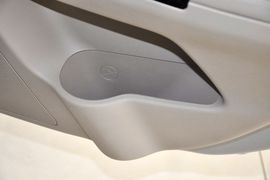 2012款长安逸动1.6L手动豪华型