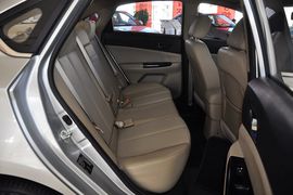 2012款长安逸动1.6L手动豪华型