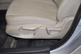2012款长安逸动1.6L手动豪华型