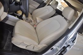 2012款长安逸动1.6L手动豪华型