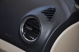 2012款长安逸动1.6L手动豪华型
