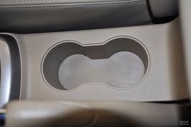 2012款长安逸动1.6L手动豪华型