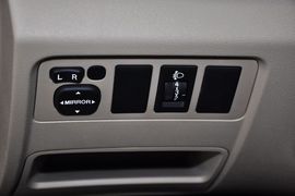2012款长安逸动1.6L手动豪华型