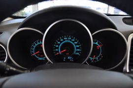 2012款长安逸动1.6L手动豪华型