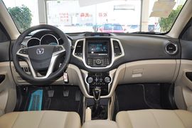 2012款长安逸动1.6L手动豪华型