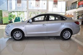 2012款长安逸动1.6L手动豪华型