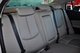 2012款马自达睿翼2.0L精英版