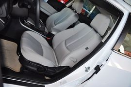 2012款马自达睿翼2.0L精英版