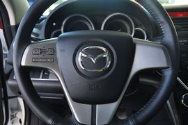 2012款马自达睿翼2.0L精英版