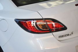 2012款马自达睿翼2.0L精英版