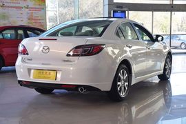 2012款马自达睿翼2.0L精英版
