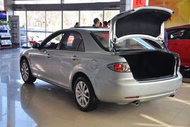 2012款一汽马自达6