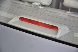 2012款一汽马自达6