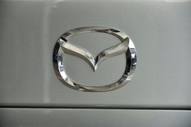 2012款一汽马自达6