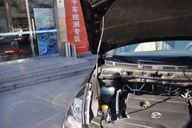 2013款马自达MAZDA8