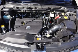 2013款马自达MAZDA8