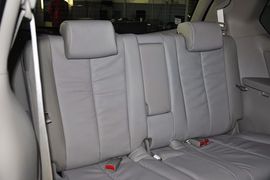 2013款马自达MAZDA8