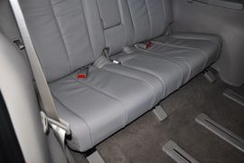 2013款马自达MAZDA8