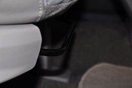 2013款马自达MAZDA8