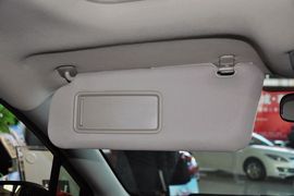 2013款马自达MAZDA8